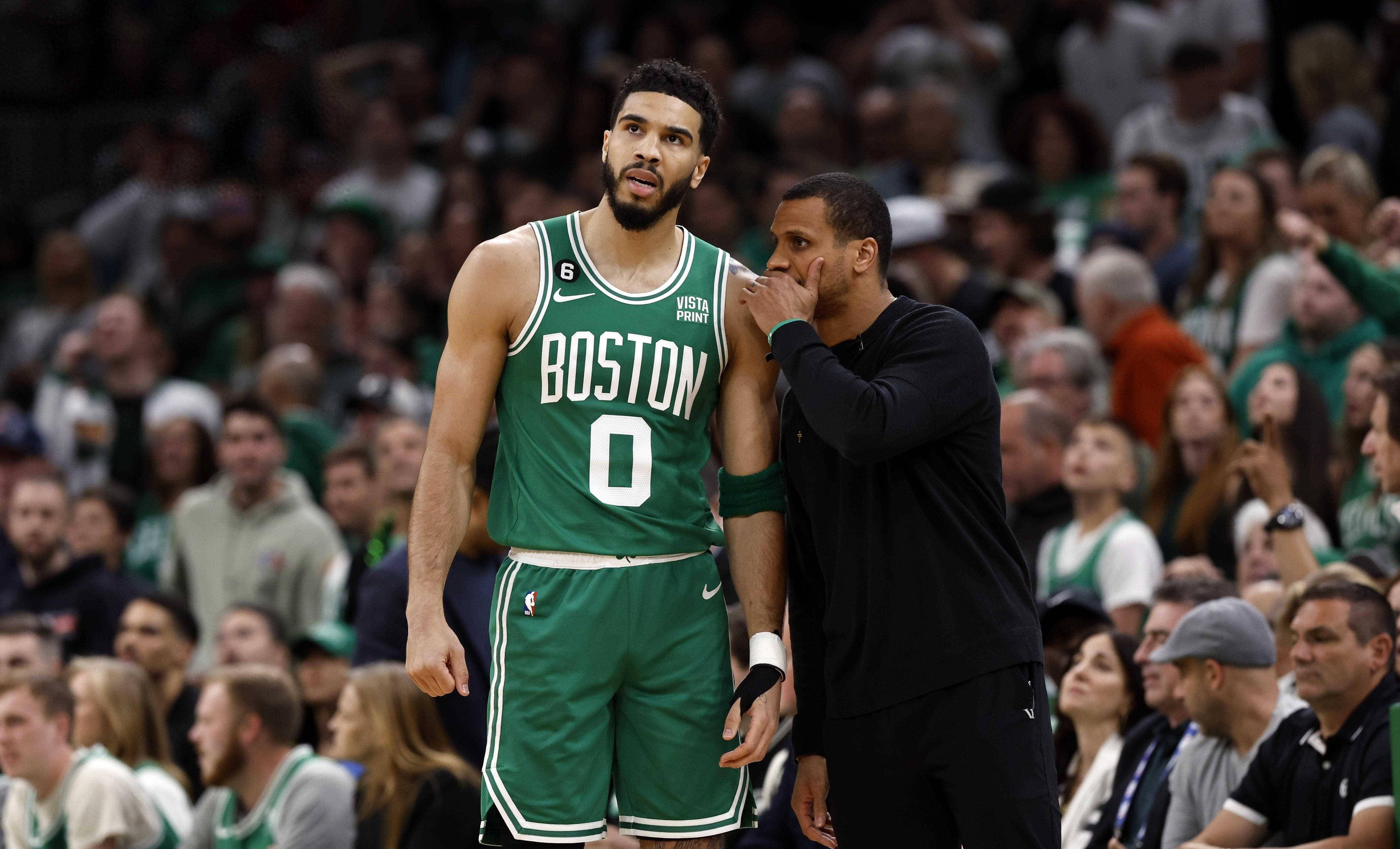 开云-塔图姆连续十五场比赛得分超过战术调整，切尔西不断突破！