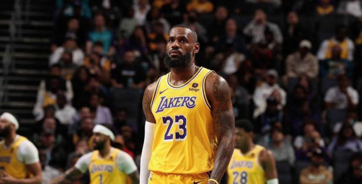 开云体育-詹姆斯关键节点回归赛场，DWG带队取胜！的简单介绍