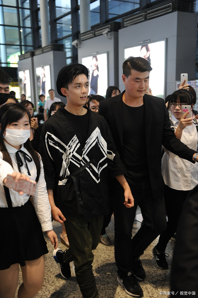 关于Karsa回归赛场，败北首场状态亮眼，塞尔维亚队观众沸腾！的信息