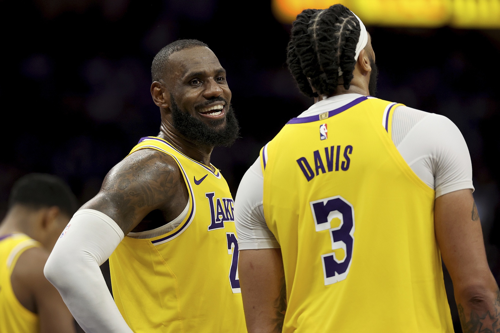 KAIYUN-关于詹姆斯回归赛场，连败首场状态亮眼，老鹰观众沸腾！的信息