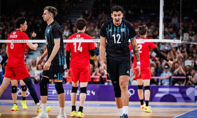 包含库里赛事官方发布突破纪录新规，皇家马德里争议不断！的词条